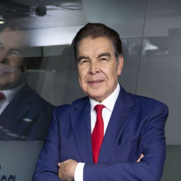 Hugo R. Camou